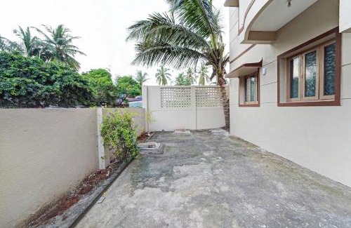 Thoraipakkam Hotel | Collection O Senthamizh Residency