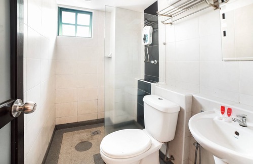 Kemayan Square Hotel | Collection O Seremban Near Gateway Mall Formerly Sri Mutiara Hotel