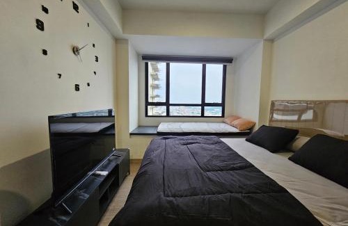 Pinang Apartment | Collins Boulevard Apartemen Serpong U2827A