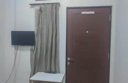 Karawang Hotel | Colombus Residence Karawang Mitra RedDoorz