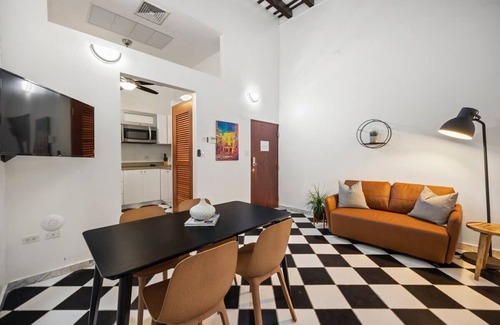 San Francisco Apartment | Colonial Suite | 1 Bedroom with direct access to buildings courtyard in Old San