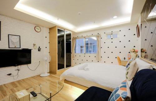 Kaohsiung City Centre Hotel | Color Fun inn