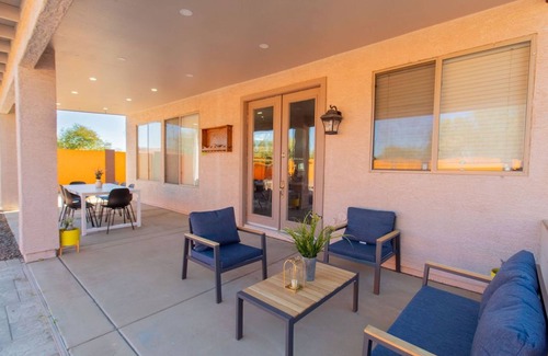 Casa Grande House | Colorful 3BR Home/Private, Patio +Pool+Hot Tub