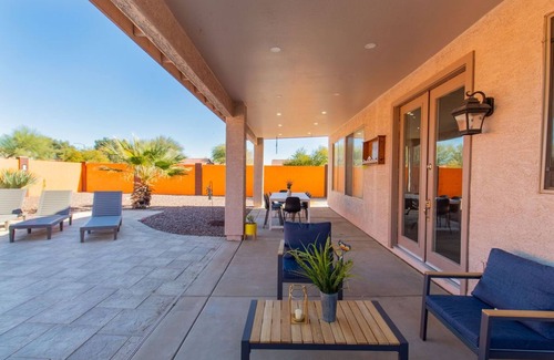 Casa Grande House | Colorful 3BR Home/Private, Patio +Pool+Hot Tub