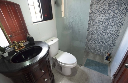 Viejo Arroyo Hondo Apartment | Colorful, cozy, downtown Santo Domingo