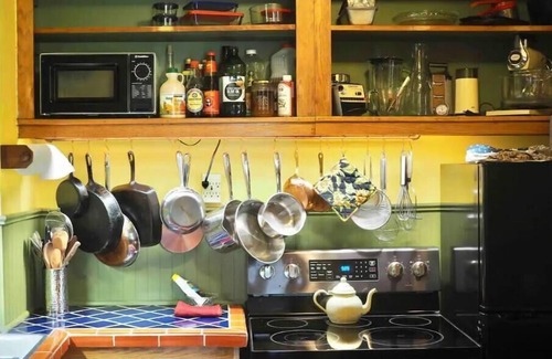 Wonewoc House | Colorful getaway in friendly Driftless village