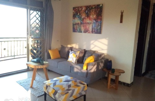 Bukoto Apartment | Colorful, spacious artistic home