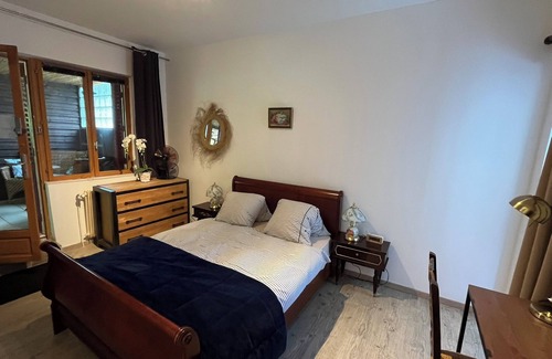 Cormatin Bed & Breakfast | Colors of life - Chambre Bleue
