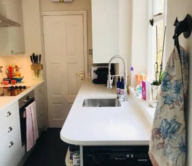 Tooting House | Colourful 2 bed 2 bath Tooting house