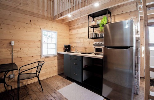 Fenelon Falls Cabin | Columba - New Lofted Kabin