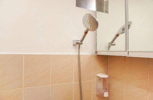 Rawasari Apartment | Combined and Spacious 3BR at Green Pramuka City Apartment By Travelio