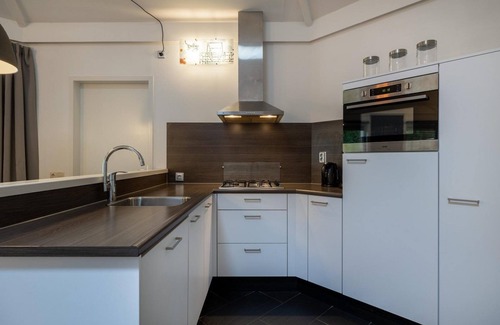 Municipality of Harderwijk House | Come and enjoy the beautiful detached bungalows, fully equipped with a spacious kitchen and cozy fireplace