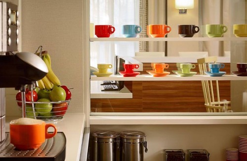 Parsippany House | Come Create Memories w/ Fun-filled Adventures at this Paradise! Free Parking