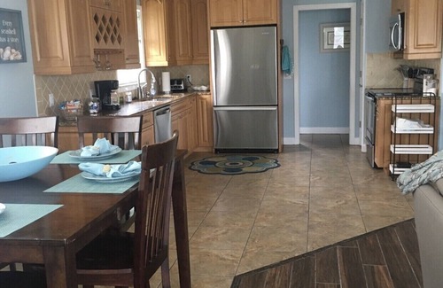 Englewood House | Come enjoy an unforgettable family vacation on Manasota Key