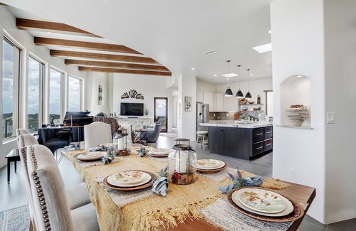 Santa Fe House | Come experience the relaxing, beautiful, environment at Casa Colibri'