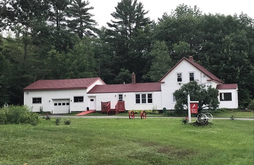 Hartford House | Come to Maine Find Your Freedom!