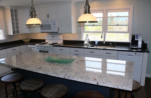 Sagamore Beach Cottage | Come to the Cape! Get away for the weekend! Private, peaceful beach!