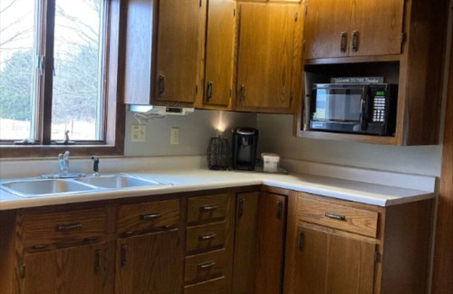 Liberty Mills House | Come to the country and forget your worries in this newly remodeled farmhouse.