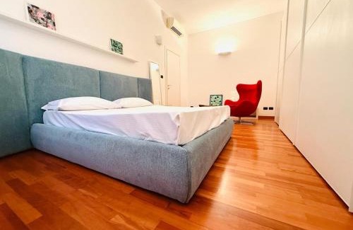 Centro Storico Apartment | ComeCasa 10 Min Walk to Duomo 2BR Family Flat