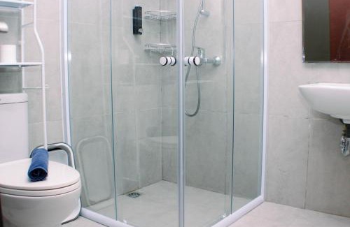 Cikarang Apartment | Comfort 2BR at Pollux Chadstone Apartment By Travelio