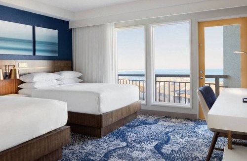 Northeast Virginia Beach Hotel | Comfort and Convenience! Onsite Pool, Close to Cape Henry Lighthouse