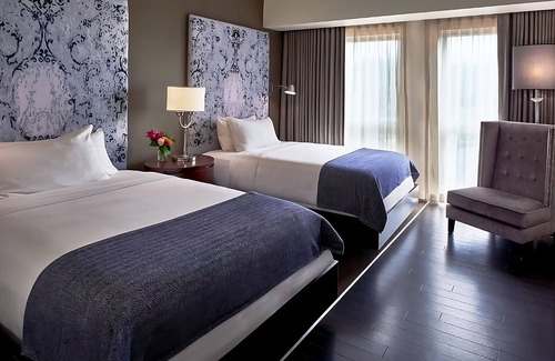 West Plaza Hotel | Comfort and Convenience! 4 Classy Units, Pets Allowed, Onsite Swimming Pool