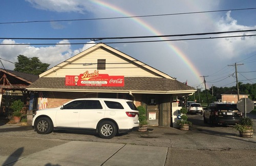 Arabi House | Comfort and Convenience, minutes away from historical French Quarter