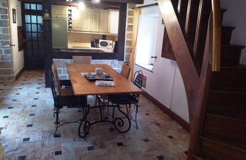 Severac-d'Aveyron House | Comfort and many exterior in the heart of the medieval city