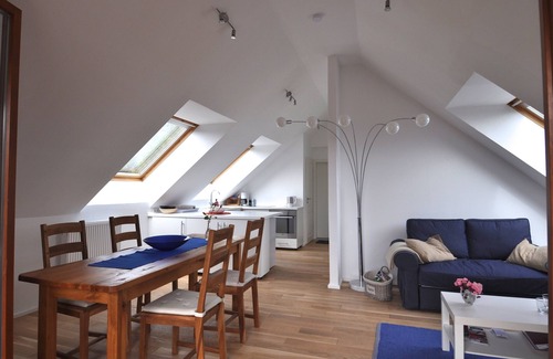 Leutschach Apartment | Comfort apartment with panoramic views of the vineyards, WiFi