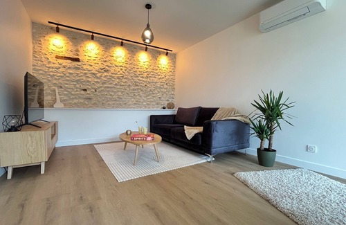Breuillet House | Comfort & calm by the sea