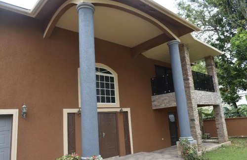 Mandeville Apartment | Comfort Cottage 2