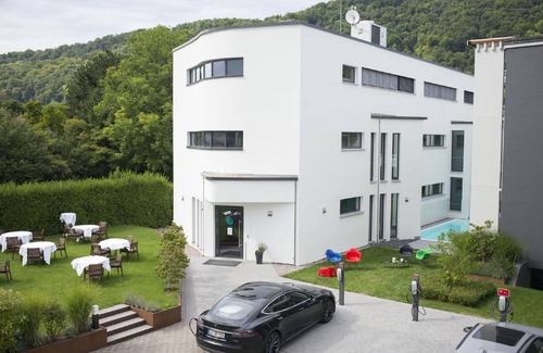 Grenzach-Wyhlen Apartment | Comfort Doppelzimmer mit Balkon