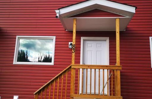 Whitehorse Apartment | Comfort First - sleeps 6