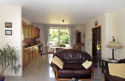 Honower Siedlung House | Comfort holiday home in Berlin, in a quiet convenient suburban location S- and subway
