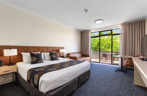 North Adelaide Hotel | Comfort Hotel Adelaide Meridien