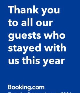 Mbrostar-Urë Hotel | Comfort Hotel