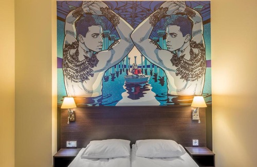 Vilnius Hotel | Comfort Hotel LT - Rock 'n' Roll Vilnius