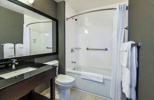 Ste. Foy Hotel | Comfort Inn Airport East - Ancienne Lorette