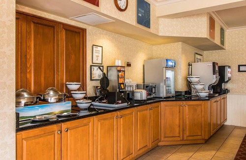 Chelsea Hotel | Comfort Inn Chelsea