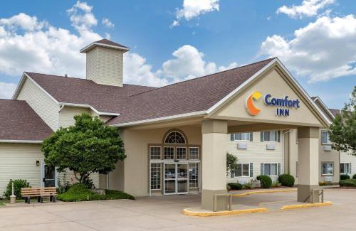Dyersville Hotel | Comfort Inn Dyersville Near the Field of Dreams