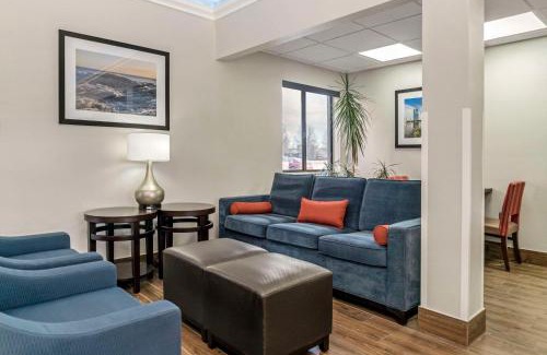 Toledo Hotel | Comfort Inn East Oregon - Toledo