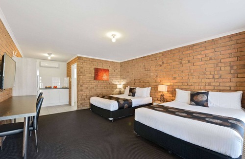 Solomontown Hotel | Comfort Inn Flinders on Main