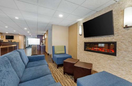 Herndon Hotel | Comfort Inn Herndon-Reston