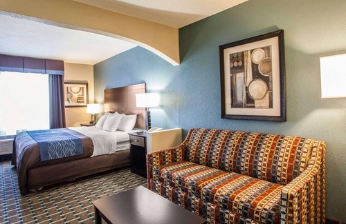 Lee's Summit Hotel | Comfort Inn Lees Summit @ Hwy 50 & Hwy 291