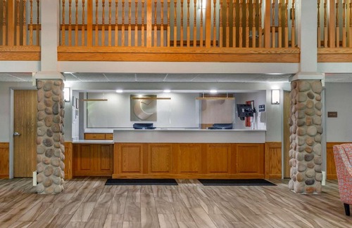 Griswold Hotel | Comfort Inn of Griswold