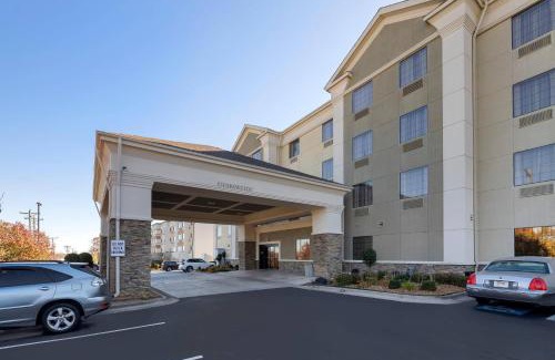 North Little Rock Hotel | Comfort Inn & Suites North Little Rock McCain Mall