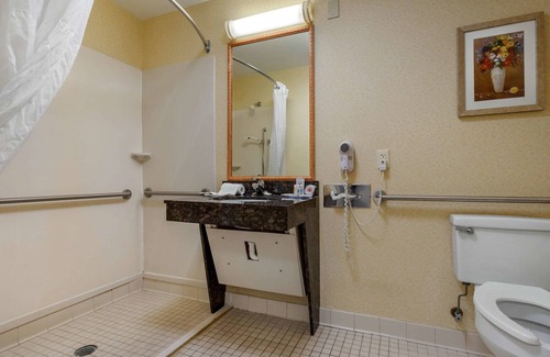 Camden Hotel | Comfort Inn & Suites Camden