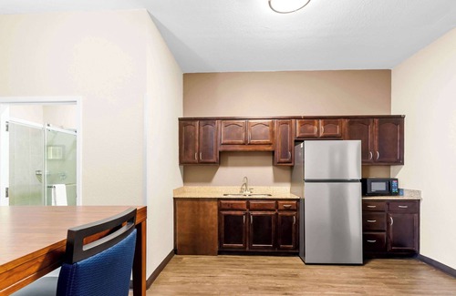 Grenada Hotel | Comfort Inn & Suites Grenada