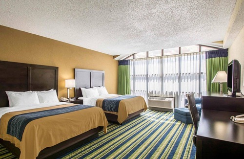 Lantana Hotel | Comfort Inn & Suites Lantana - West Palm Beach South