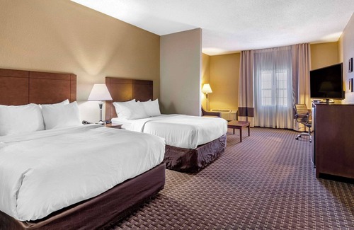 Raphine Hotel | Comfort Inn & Suites Raphine - Lexington near I-81 and I-64